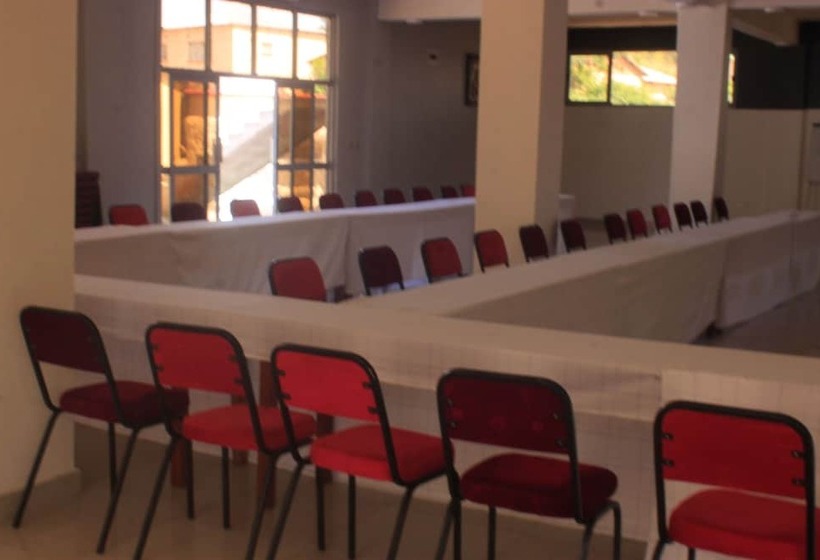 هتل Purview Lodges