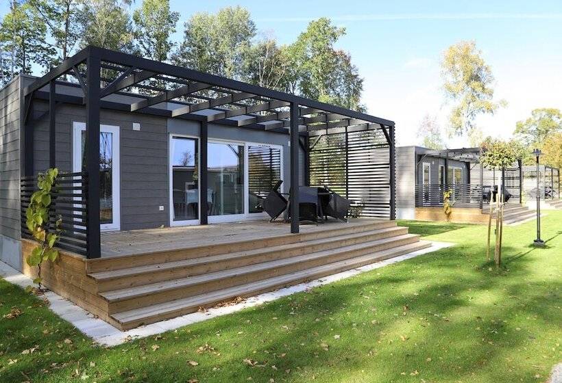 هتل Tingsryd Resort