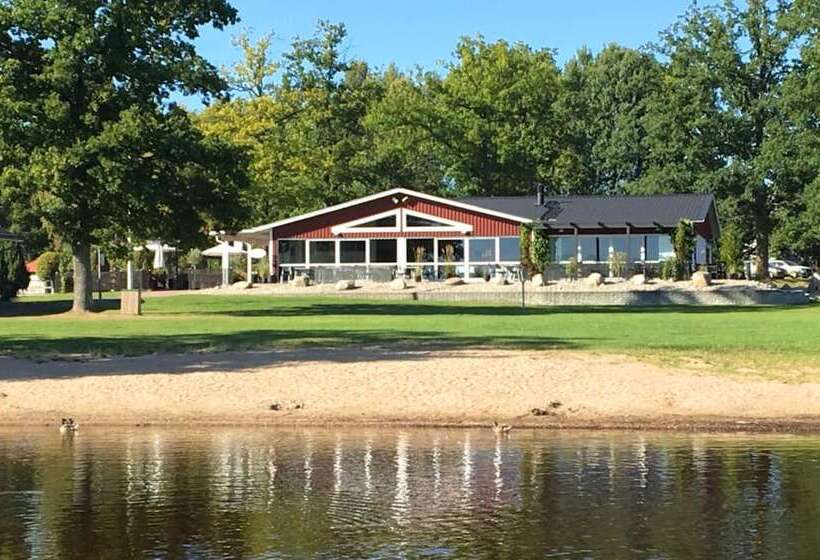 هتل Tingsryd Resort