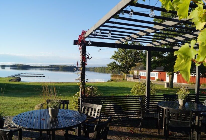 هتل Tingsryd Resort