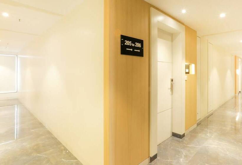 Hotel Treebo Select Gopalas Residency