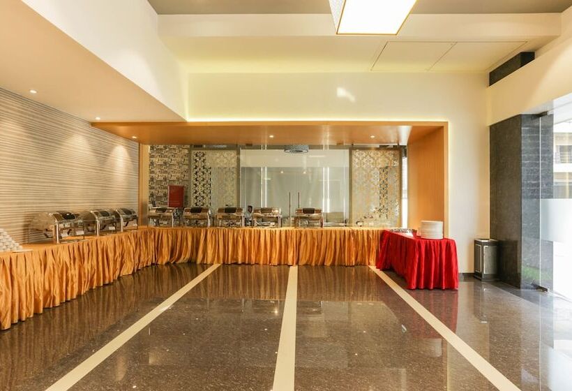 Hotel Treebo Select Gopalas Residency