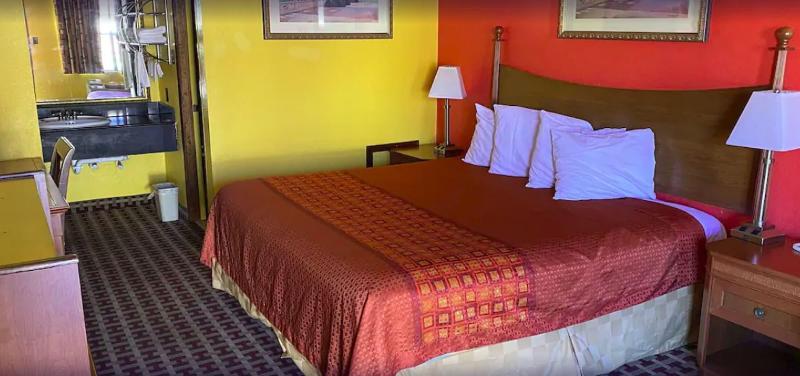 Мотель Express Inn