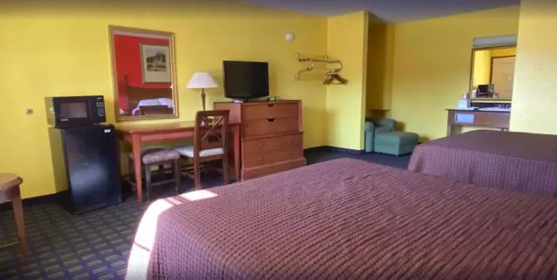 モーテル Express Inn