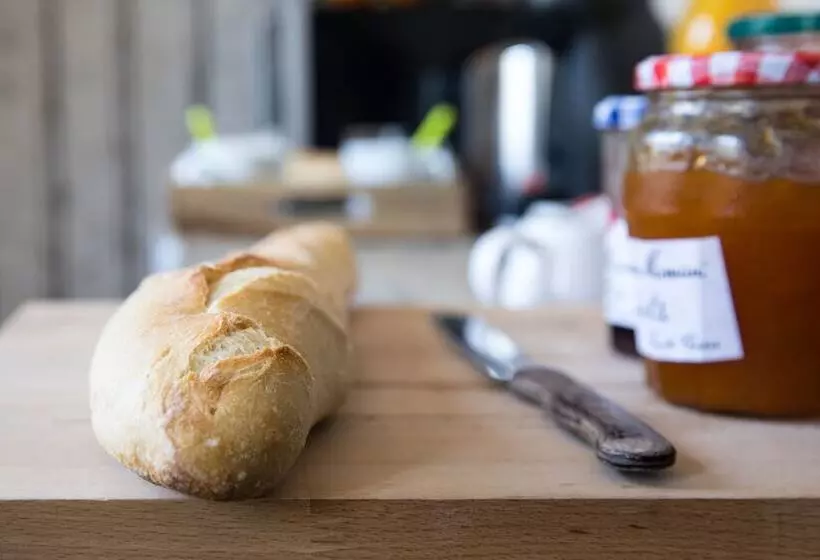 Majatalo A La Ferme City Break & Spa