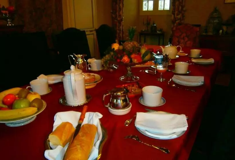 Majatalo Château De La Sémondière