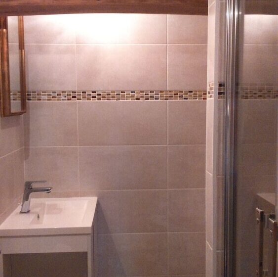 بنسيون Château De La Sémondière