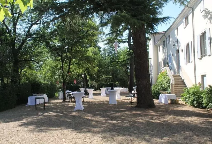 Majatalo Domaine De Ceyrac   Chambres D Hôtes