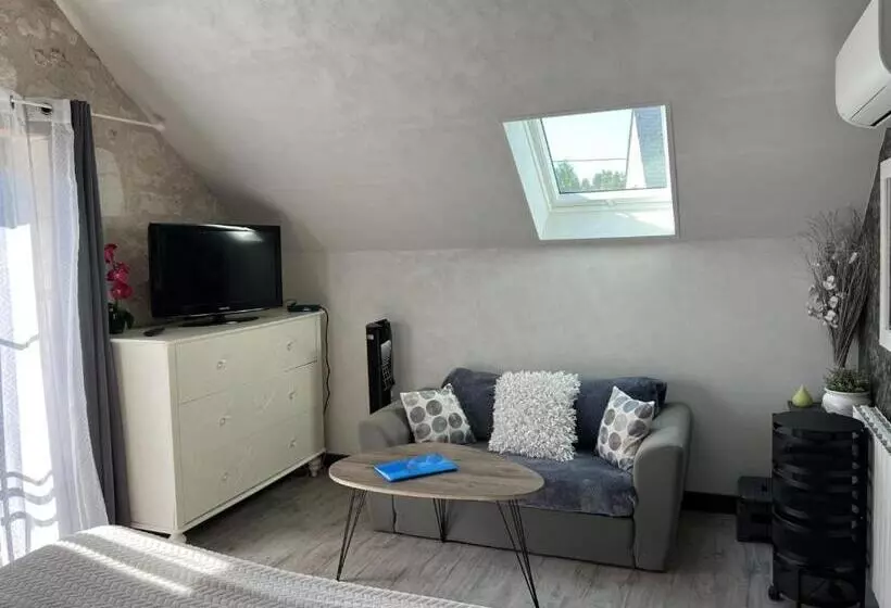 ペンション Gites Et Chambres Des Coteaux