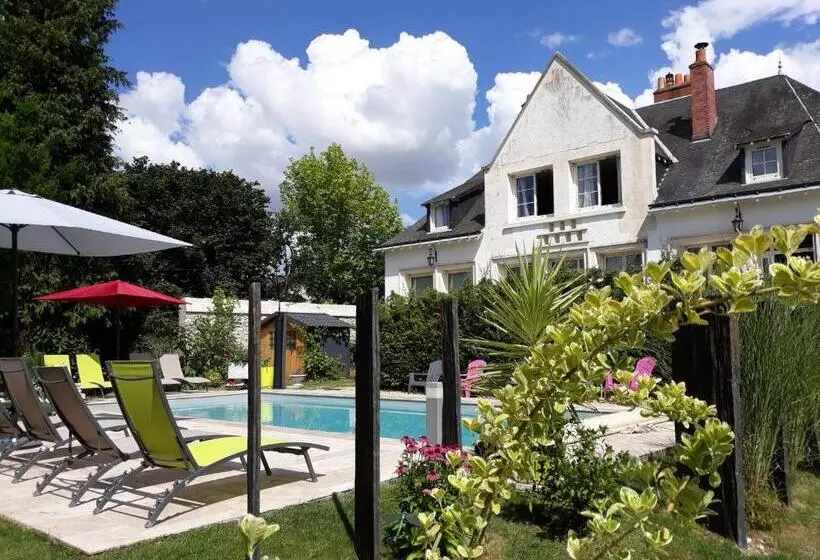 ペンション Gites Et Chambres Des Coteaux