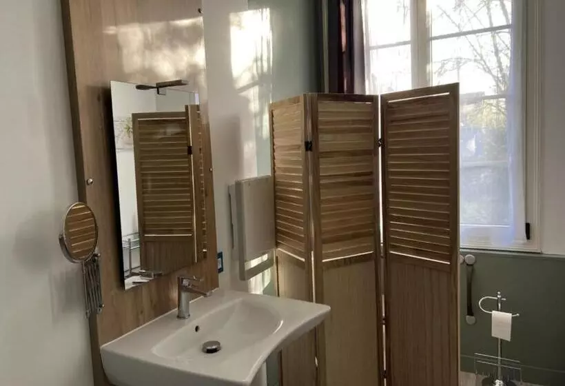 ペンション Gites Et Chambres Des Coteaux