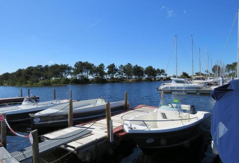 بنسيون Les Arums De Fondeminjean