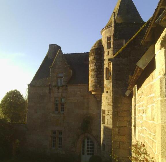 Pensiune Manoir De Kerguéréon