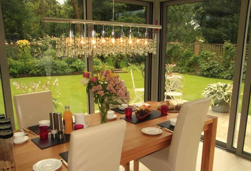 צימר Brick House Cheriton