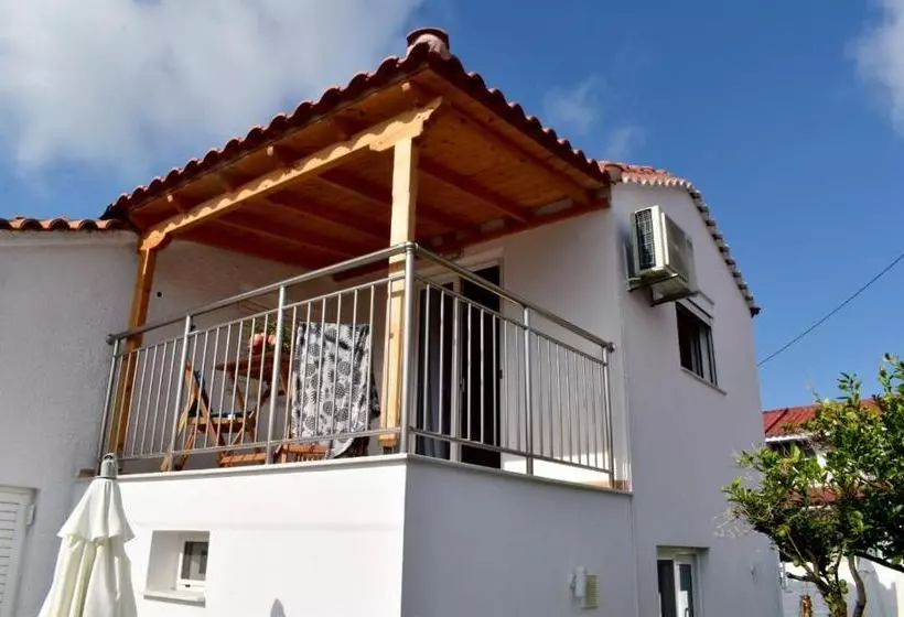 ホテル Del Sol Suites