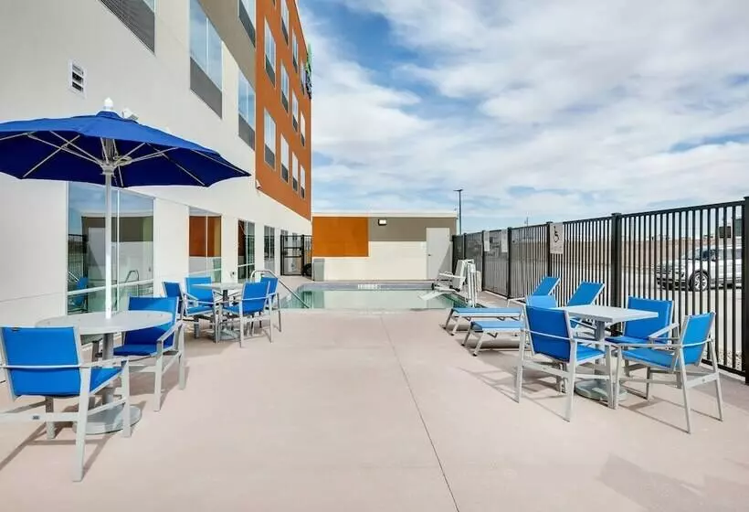 Hotelli Holiday Inn Express   Kermit, An Ihg