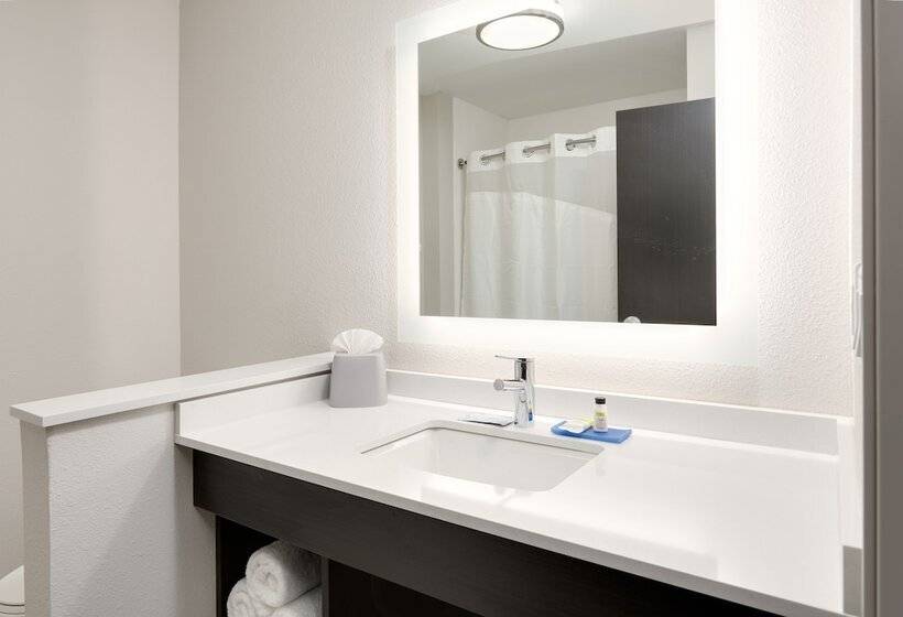 Hotel Holiday Inn Express   Kermit, An Ihg