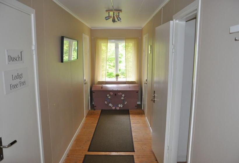 בית מלון כפרי & Pensionat Björkelund