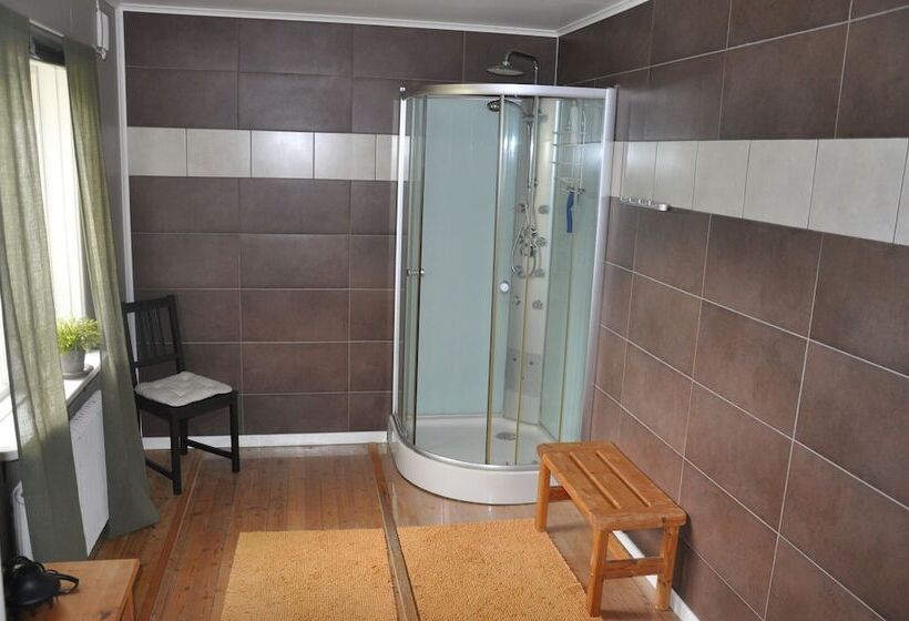 בית מלון כפרי & Pensionat Björkelund