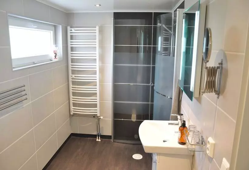 ホテル & Pensionat Björkelund