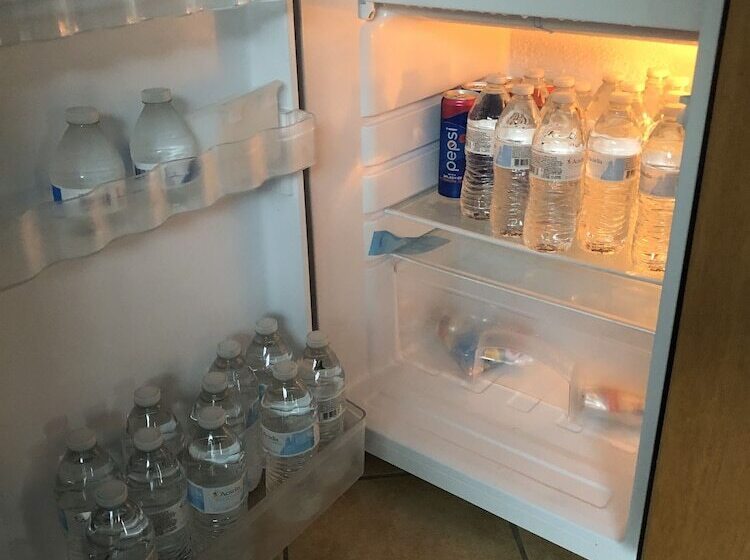 Nyc Executive Home Upscale Neighborhood