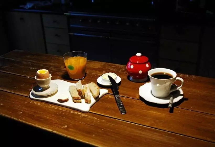 ペンション B&b La Buissonniere