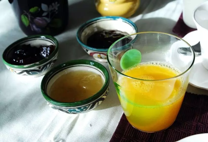 ペンション B&b La Buissonniere