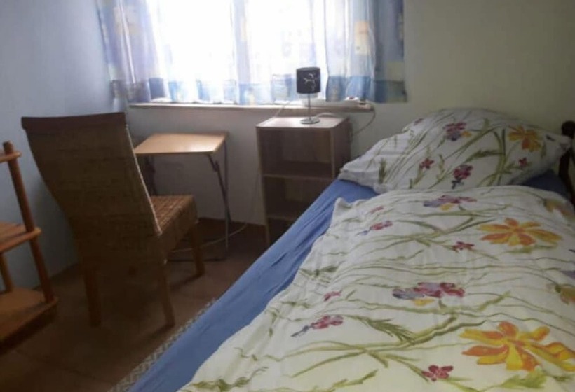 Pension Hauströpfle