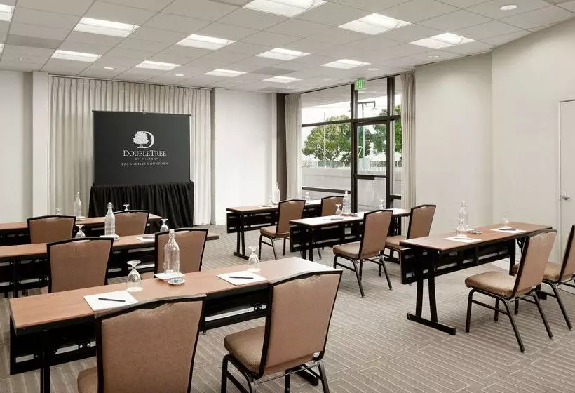 Doubletree By Hilton Hotel Los Angeles Downtown