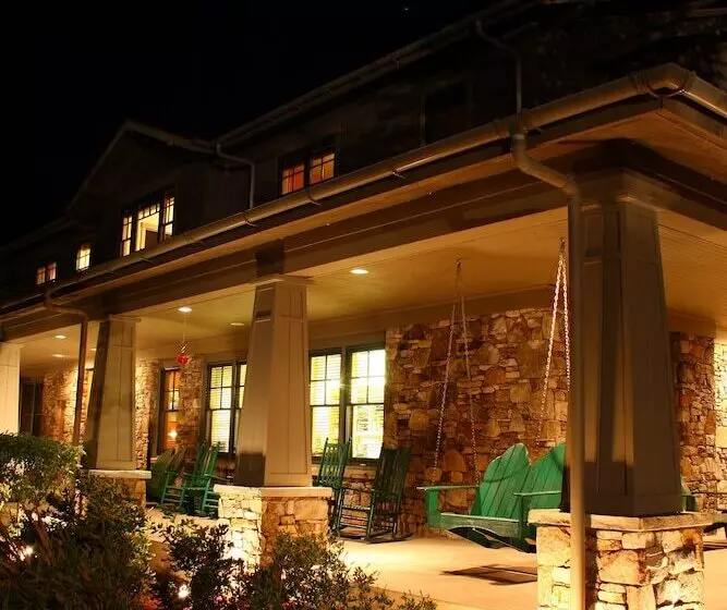 Отель Nantahala Village