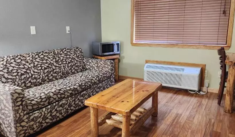 酒店 Nisqually Lodge