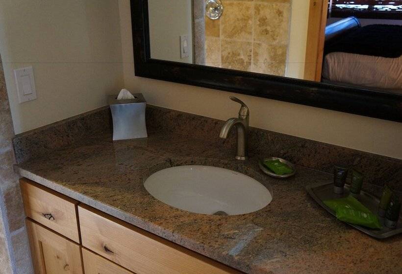 Отель Nordic Inn