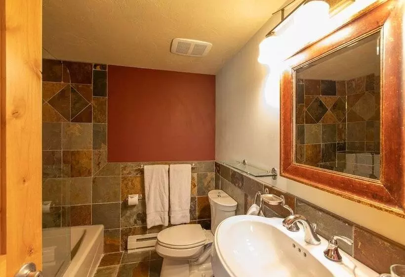 בית מלון כפרי Nordic Inn