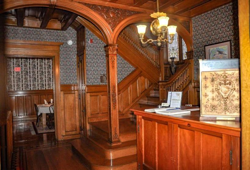 فندق The Old Library Inn Bed & Breakfast