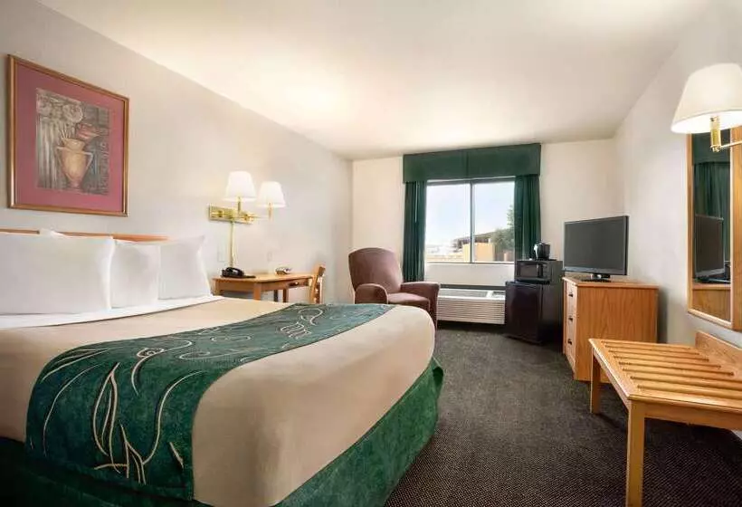 ホテル Travelodge By Wyndham Cheyenne