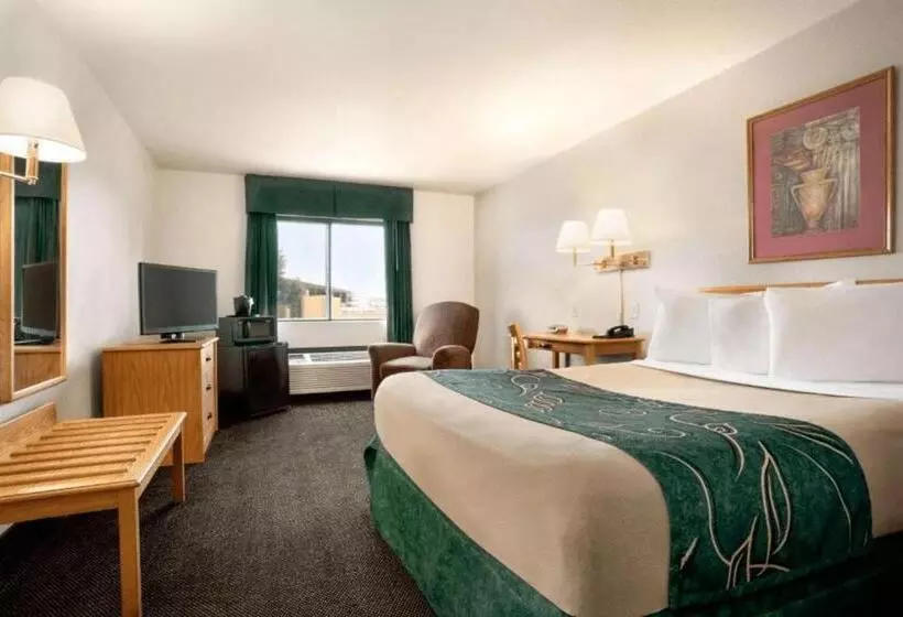 ホテル Travelodge By Wyndham Cheyenne