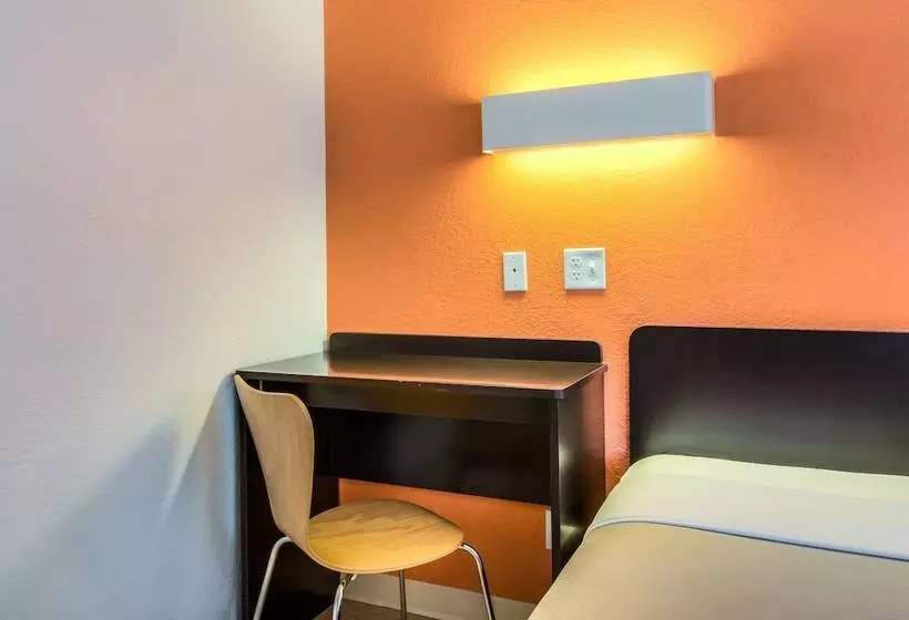 Motel 6arlington Heights, Il  Chicago North Central