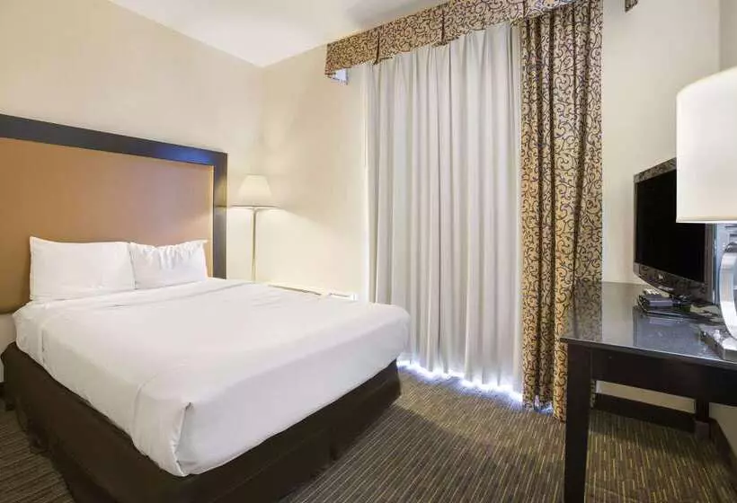 モーテル Days Inn By Wyndham Mackinaw City/bridgeview Area