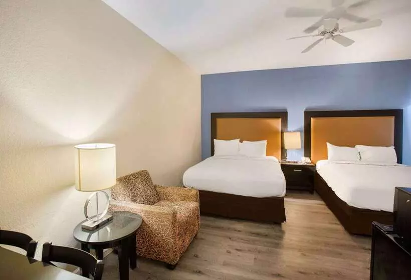 モーテル Days Inn By Wyndham Mackinaw City/bridgeview Area