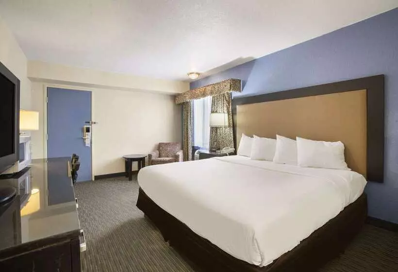 モーテル Days Inn By Wyndham Mackinaw City/bridgeview Area