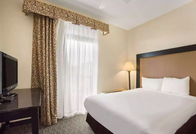 モーテル Days Inn By Wyndham Mackinaw City/bridgeview Area