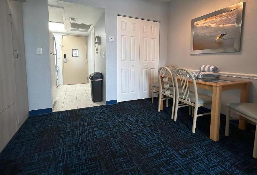 Ocean East Resort Club