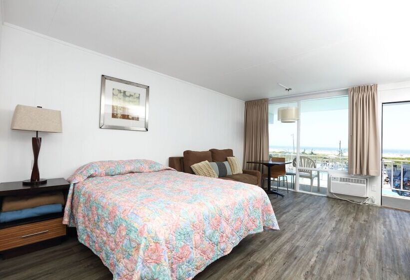 Olympic Island Beach Resort