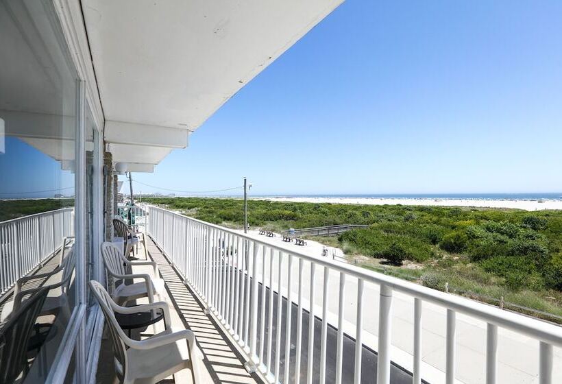 Olympic Island Beach Resort