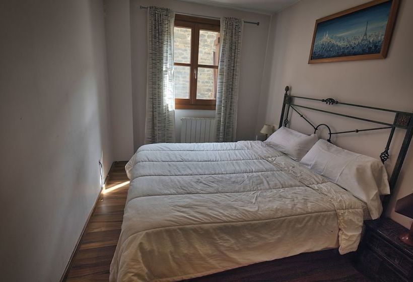 El Escondite De Biescas