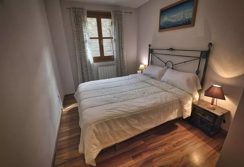 El Escondite De Biescas