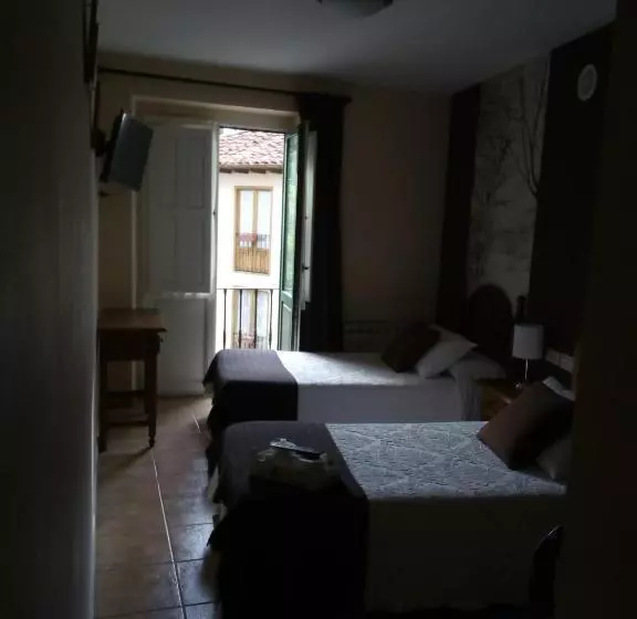 پانسیون Casa Favila