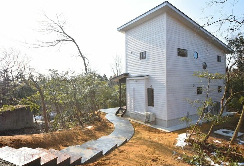 Family Cottage Notoie