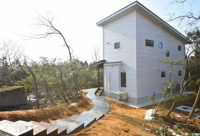 Family Cottage Notoie