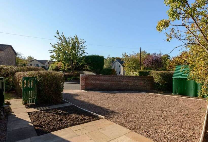 Glenconner Garden Cottage